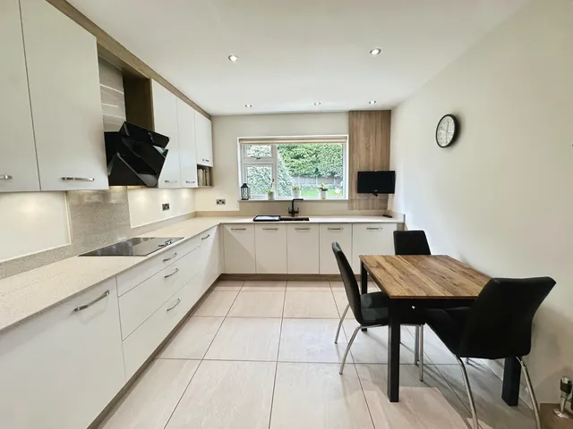 Ashfield Road, Compton, WV3, photo 2