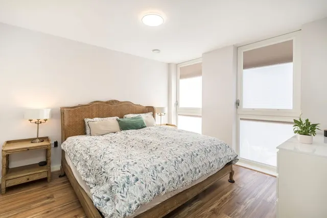 Baltic Avenue, TW8, photo 3