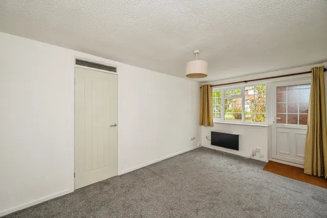 Maybank Close, Lichfield, WS14, photo 3