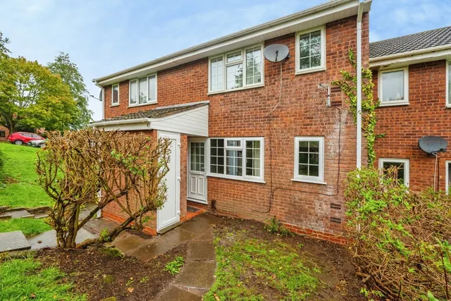 Maybank Close, Lichfield, WS14, photo 2