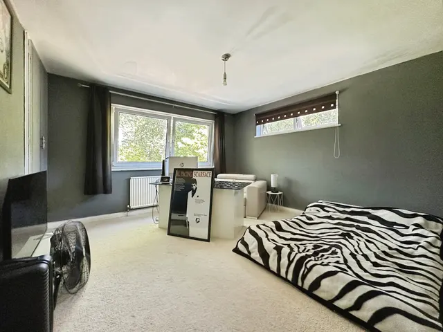Photo 3 — The Maultway, Camberley, Surrey, GU15 1QE