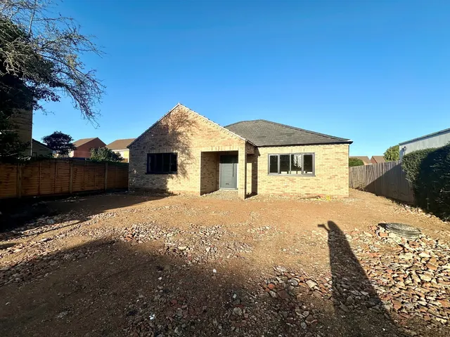 Elm Road, March, PE15, photo 2