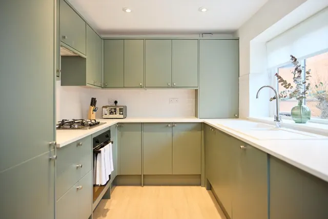 Macroom Road, London, W9, photo 2