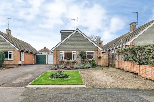 Thornborough Close, Market Harborough, LE16, photo 1
