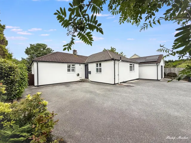 Zelah, Truro, photo 1