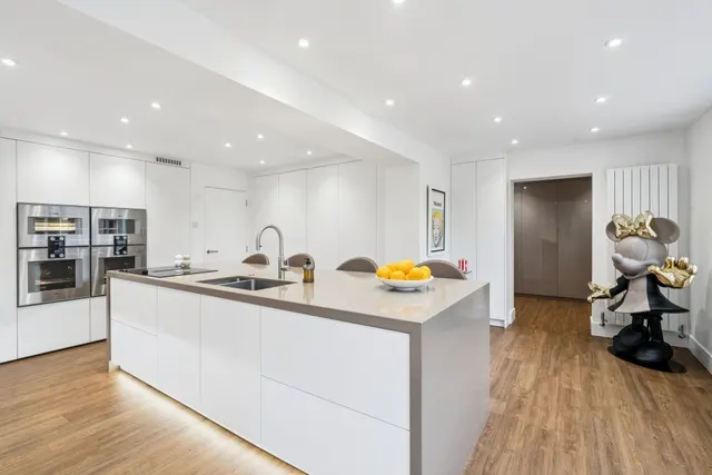 Chipperfield Road, Bovingdon, HP3, photo 3