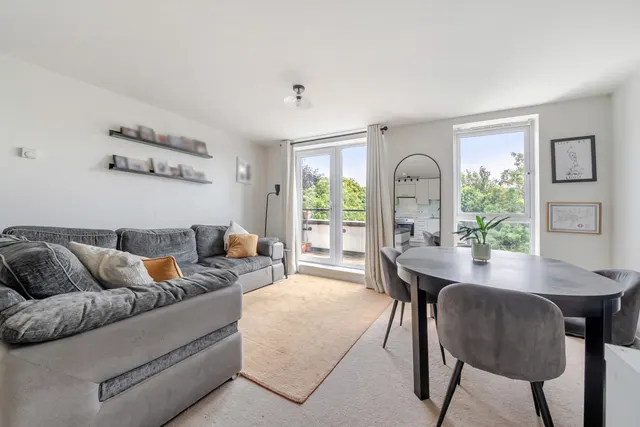 Headingley Drive, Beckenham, BR3, photo 2