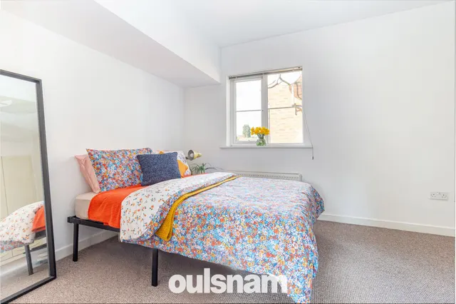 Photo 2 — William Road, Northfield, Birmingham, B31 2PX