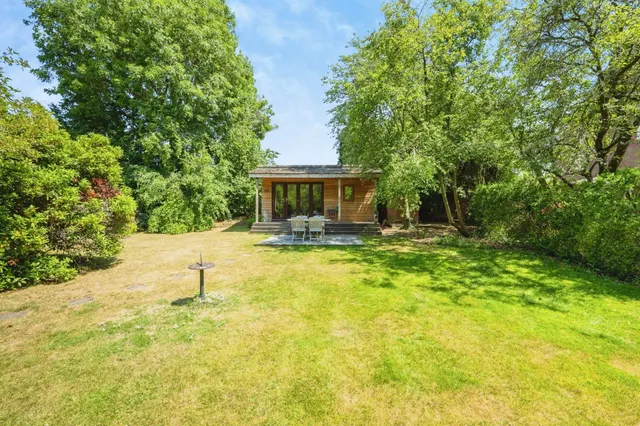 Photo 2 — Orchard Lane, Stewkley, Leighton Buzzard