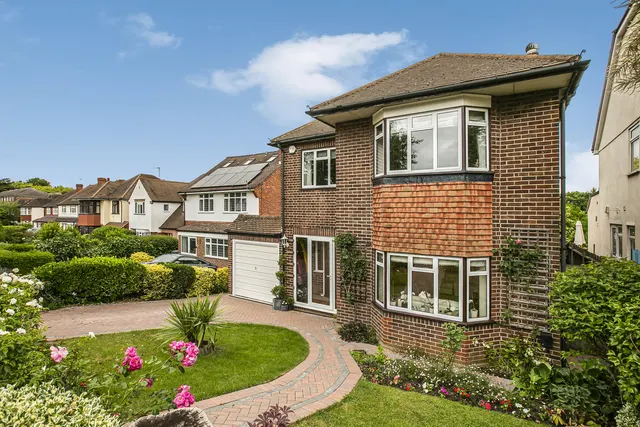 Photo 3 — West Wickham, BR4 0HT