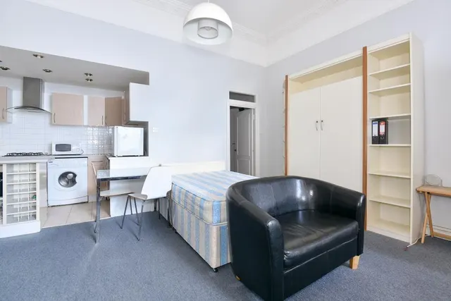 Trebovir Road, Earls Court, SW5, photo 3