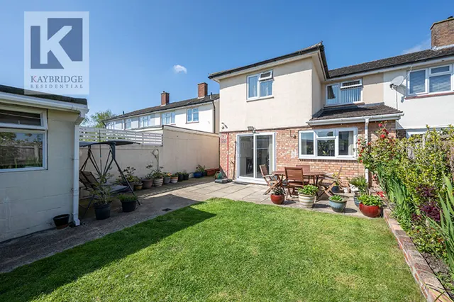 Harvester Road, Epsom, KT19, photo 1