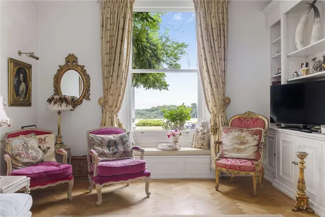 Photo 3 — Prince Albert Drive, Ascot, Berkshire, SL5 8AQ