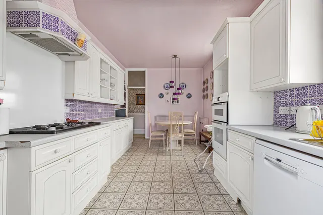 Fordbridge Road, Ashford, TW15, photo 3