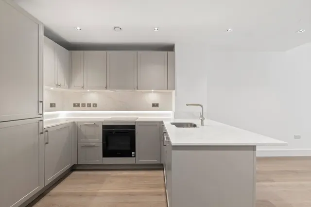 Newcastle Place, London, W2, photo 1