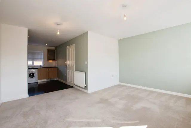 Photo 3 — Bennet Drive, Kirkby-in-Ashfield, Nottingham, Nottinghamshire, NG17
