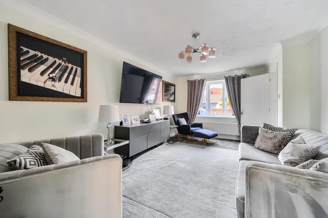 Trundalls Lane, Shirley, B90, photo 1