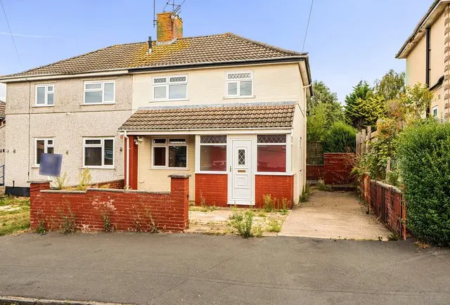 Grove Leaze, Shirehampton, BS11, photo 1