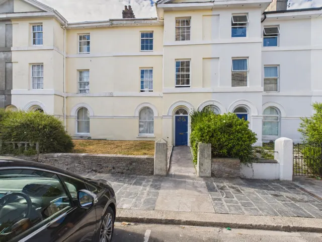Wyndham Square, Stonehouse, PL1, photo 1