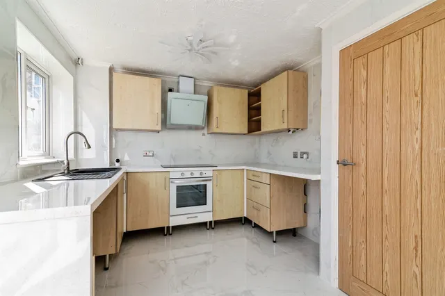 Photo 2 — Springfields, West Bridgford, Nottingham