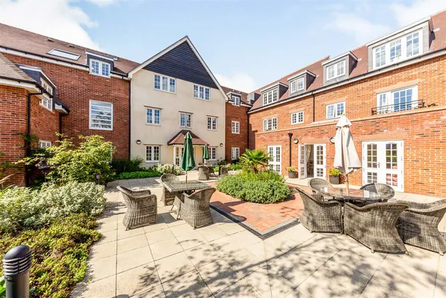 Station Road, Letchworth Garden City, SG6, photo 1
