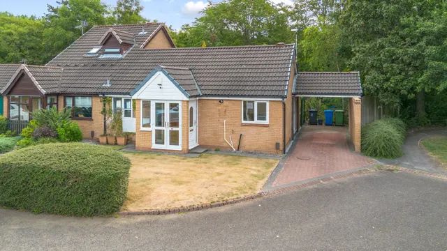 Tasman Close, Old Hall, Warrington, Warrington, WA5 8QN, photo 1