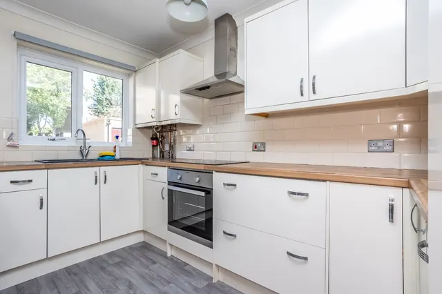 Barrows Close, Birchington, CT7, photo 2