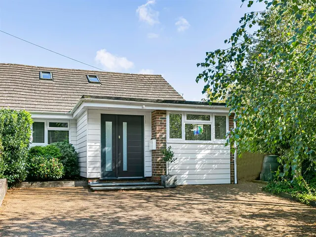 South Street, East Hoathly, BN8 6DT, photo 1