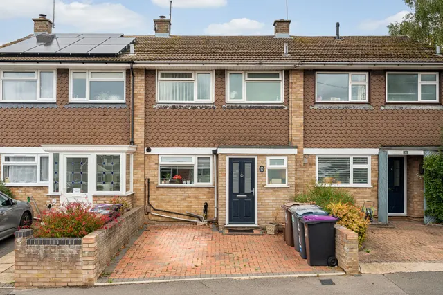 Homefield Road, Ware, SG12 7NG, photo 1