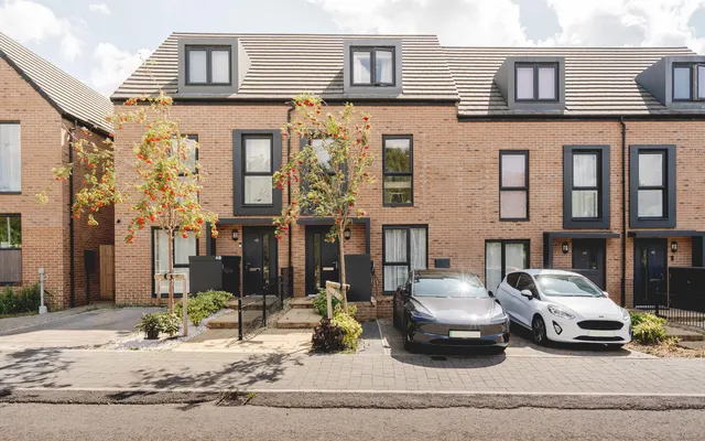 Wildflower Avenue, Hartcliffe, BS13, photo 2