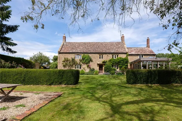 Dibbles Lane, West Coker, BA22, photo 1