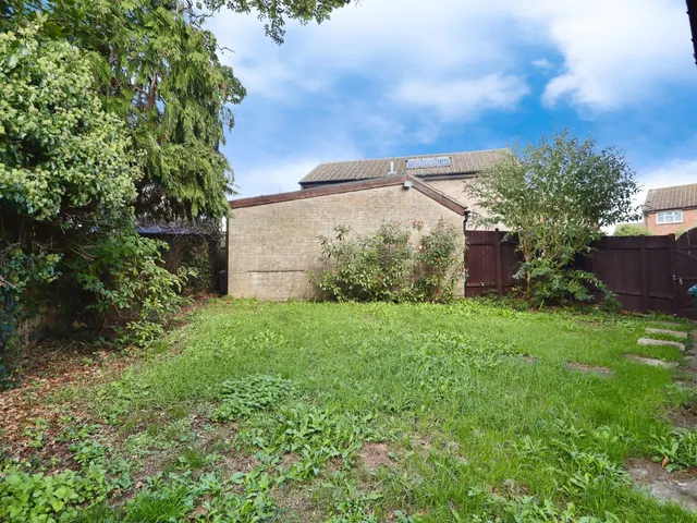 Lynton Close, Sully, CF64, photo 2