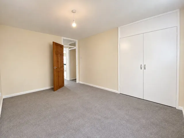 Grasmere Road, photo 3