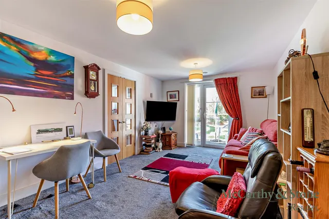 Old Park Road, Hitchin, SG5, photo 2