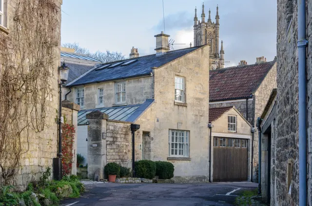 Upper Lansdown Mews, Lansdown, BA1, photo 1
