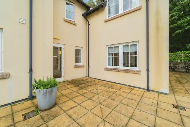 St. Brides Hill, Saundersfoot, SA69, photo 1
