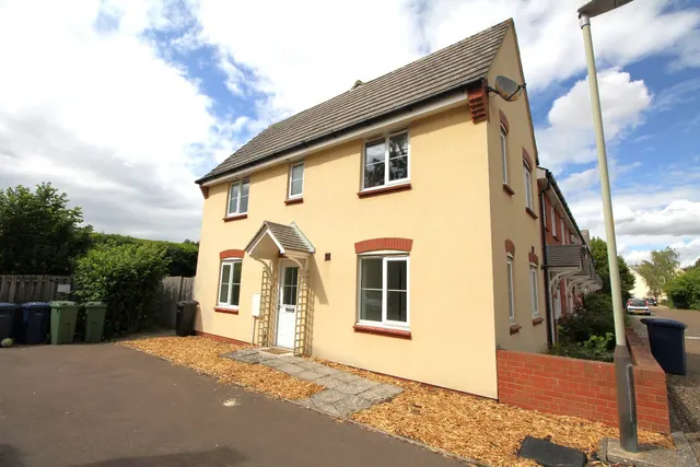 Appleyard Close, Uckington, GL51, photo 1