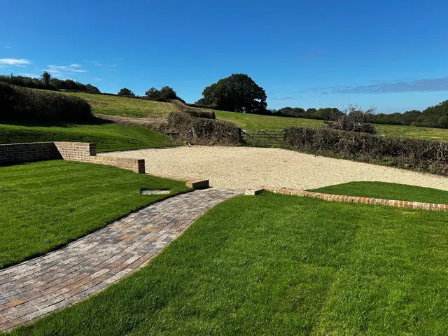Little Bigknowle Farm, Bigknowle HIll, TN21, photo 3