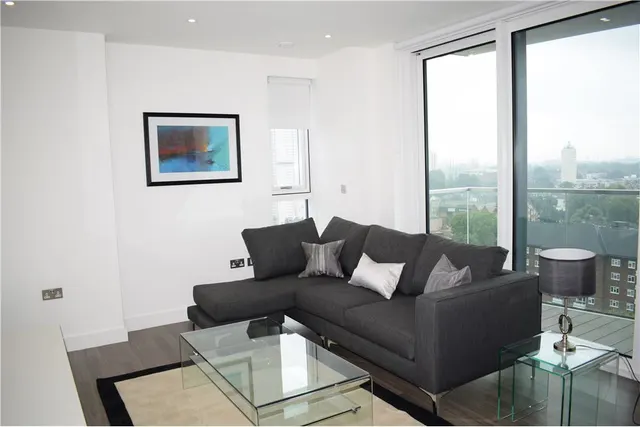 Hebden Place, London, SW8, photo 1
