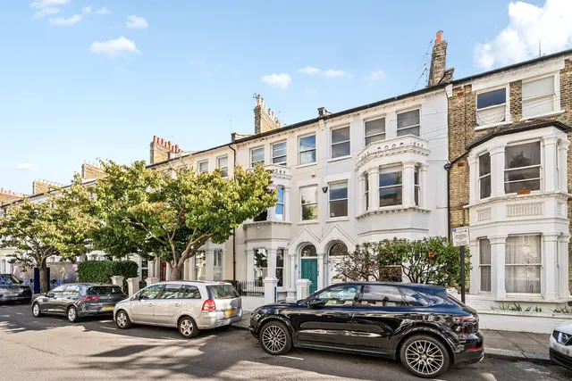 Photo 2 — Tournay Road, Fulham, London, SW6