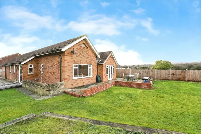 Winnycroft Lane, Matson, Gloucester, Gloucestershire, GL4, photo 1