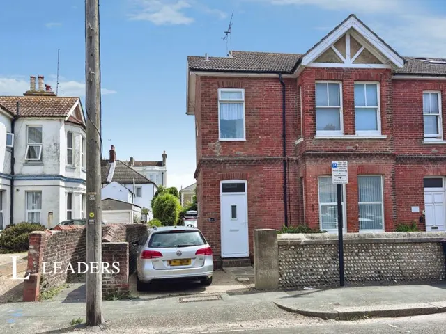 Salisbury Road, Worthing, BN11, photo 1