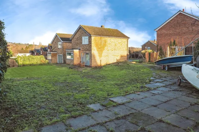 Photo 2 — Longleat Crescent, Beeston, Nottingham, Nottinghamshire, NG9