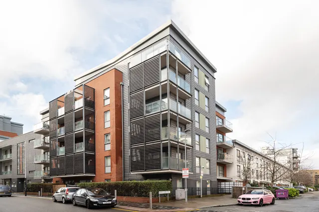 Flat 5, Thorn Apartments, 5 Geoff Cade Way, London, photo 1