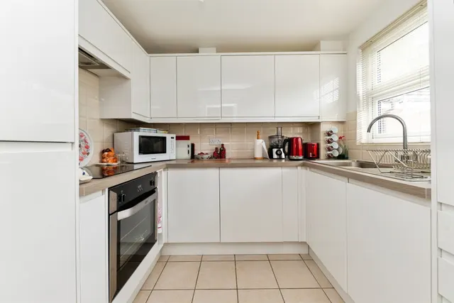 Photo 2 — Merrifield Court, Welwyn Garden City