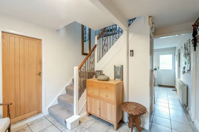 Abbey Road, Shepley, HD8, photo 3