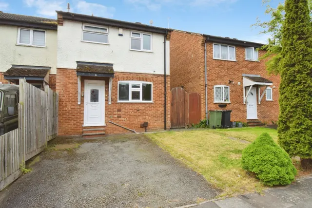 Malham Way, Oadby, Leicester, photo 1