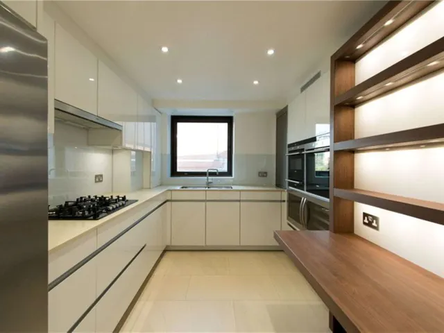 Photo 2 — Avenue Road, London, NW8 7RB
