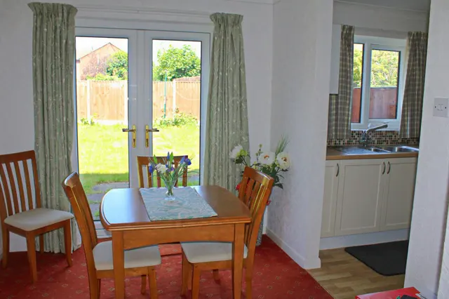 Maple Close, Brigg, DN20, photo 3