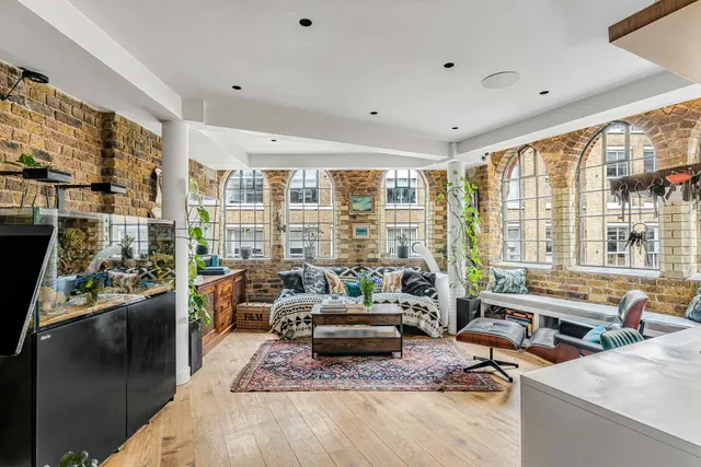 Leonard Street, London, EC2A, photo 1
